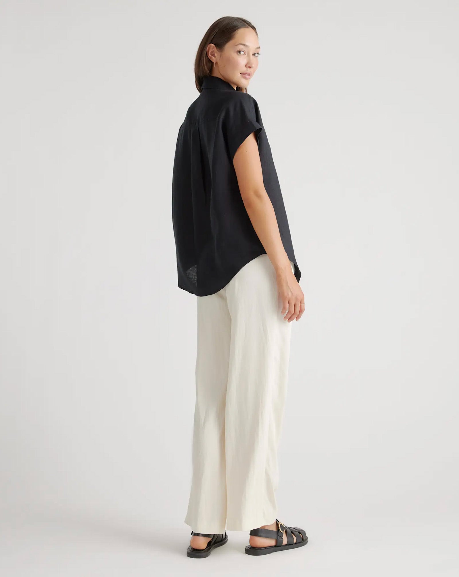 Women's Quince Linen Camp Shirt - Black | Pre-Order
